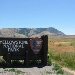 yellowstone-National-Park-Travel-Destination-USA11